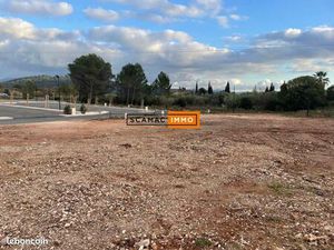 Terrain 674 m² Puget Ville