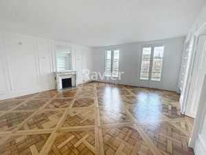 Quai de la Tournelle - PARIS 5e