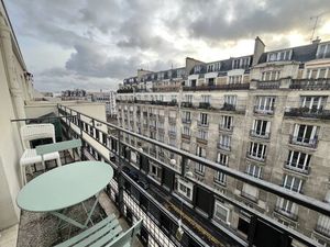 Superbe appartement meublé — 2 pièces — 42 m² — 7ᵉ étage — Sans vis-à-vis