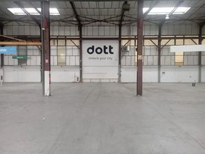 Entrepôt - 2300m ²