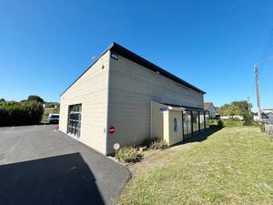 Local commercial à louer 247 m²