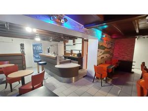 Local bar restauration sans droit d'entrée