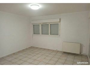 Charmant T3 de 68 m² – CHAUFFAGE & EAU INCLUS (950 TTC) – Mantes-la-Jolie