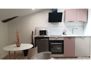 Studio  centre  Châteauneuf-de-Galaure