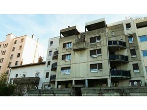 Appartement 5 pièces 102 m²