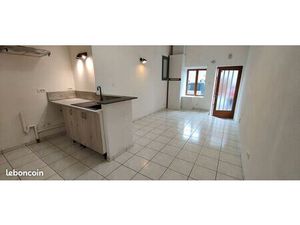 Location appartement 2 pièces rénové non meublé