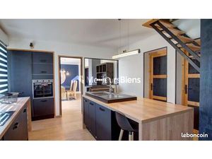 Maison 6 pièces 143 m²