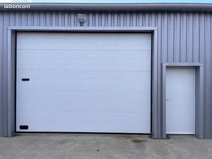 A louer Box de stockage - 3 5 m² - décembre offert