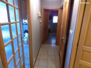 Appartement dans pavillon individuel