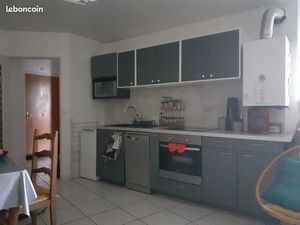Location T2 47 m2 BRON