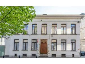 Opbrengteigendom met 9 entiteiten en garages hartje Gent