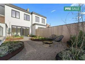 Belle maison à vendre dans le centre d'Ypres avec 4 chambres