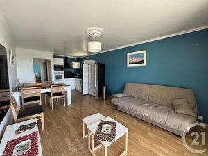 Appartement T3 à louer - 3 pièces - 58 34 m2 - Six Fours Les Plages - 83 - PROVENCE-ALPES-