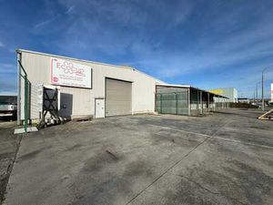 Halls à louer au coeur du PAE de Grâce-Hollogne