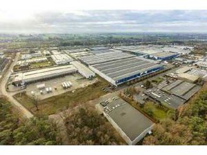 Entrepôt logistique à louer à Sint-Niklaas
