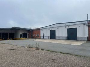 Surface industrielle à louer à Sint-Niklaas (RBU89159)