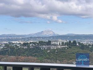 EN EXCLUSIVITE - Vue Sainte-Victoire  T3 récent avec grande terrasse et double parking