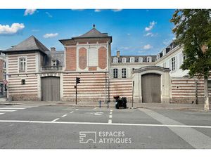 Duplex au sein d'un hôtel particulier du XVIIIème siècle-Amiens