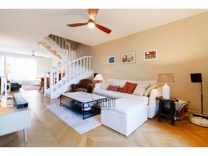 Appartement rénové de 120m2 avec une vue dégagée