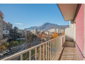 Appartement à vendre 4 pièces GRENOBLE (38)
