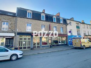 A Vendre - Pontorson - Immeuble 250 m² environ - FACE A LA GARE !
