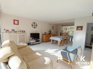 Appartement 88 m² + balcon + parking