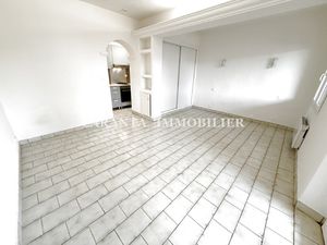 Location Studio Sainte Maxime proche centre ville avec terra