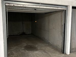 Parking / box Merignac