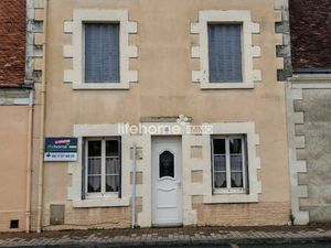 Maison de ville T5  jardinet et garage