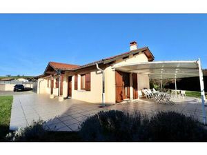 Maison Diémoz 134 m² T-5 à vendre  439 000 €