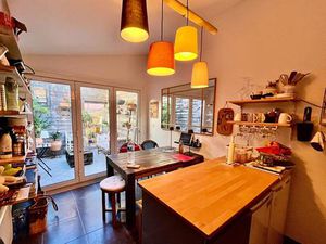 Jolie maison de village avec terrasse et garage