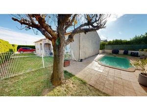 Maison plain pied à Pennautier avec Piscine et garage