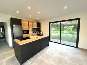 PETRETO BICCHISANO - MAISON 3 PIECES - 94m2