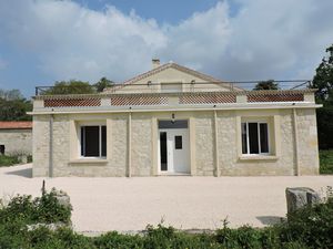 ASTAFFORT - MAISON EN PIERRES