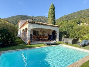 Maison à vendre - 5 pièces - 122 m2 - Cavalaire Sur Mer - 83 - PROVENCE-ALPES-COTE-D-AZUR