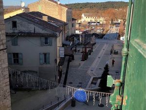 Studio meublé et équipé