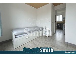 Studio 1 pièce 17 m²