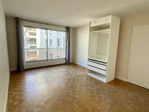 Appartement F2 à louer - 2 pièces - 53 70 m2 - Issy Les Moulineaux - 92 - ILE-DE-FRANCE
