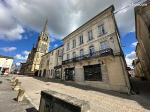 Appartement T2 de 28 m² en plein cœur de Cadillac-sur-Garonne – Disponible immédiatement