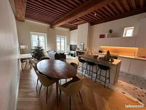 T2 meublé entièrement rénové de 69 m2