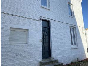 Appartement 2 pièces 70 m2 (Loi Carrez 35 m2) - 630 (charges comprises)