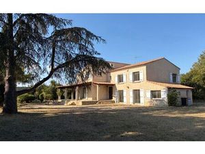 Maison Manduel 263 m² T-9 à vendre  499 000 €