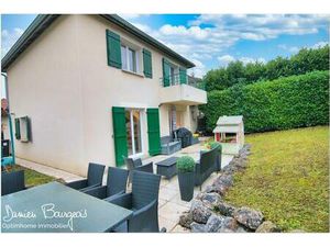 Maison mitoyenne T5 par le garage de 107 m2 située dans un secteur prisé de Prévessin