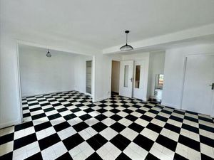 Appartement F3 Bis avec garage et balcon