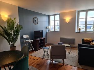 Dpt Gironde (33)  à louer BORDEAUX appartement T3 MEUBLE