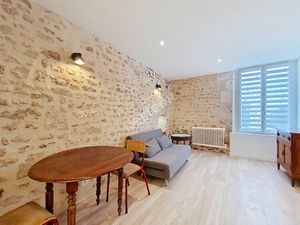 A LOUER AGRÉABLE APPARTEMENT MEUBLÉ POITIERS QUARTIER MAGENTA