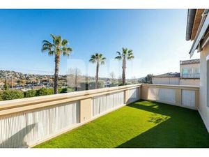 Appartement 4pièces d’Exception avec Terrasses / Vue Mer / Piscine