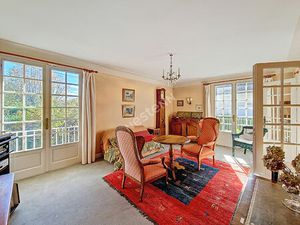 Maison spacieuse à vendre à Buxerolles - 5 chambres dans un secteur calme