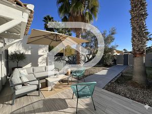 PORT CAMARGUE - Maison familiale + T2 indépendant -170 m² - Suite parentale au RDC - Calme