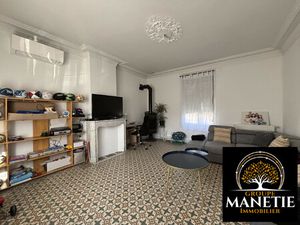 MAISON DE CARACTÉRE